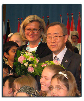 United Nations Secretary-General Ban Ki-moon and Austrian Foreign Minister Plassnik Inaugurated the New M-Building at the Vienna International Centre