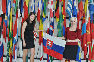 Slovenská mládežnícka delegátka do Valného zhromaždenia OSN navštívila OSN vo Viedni 