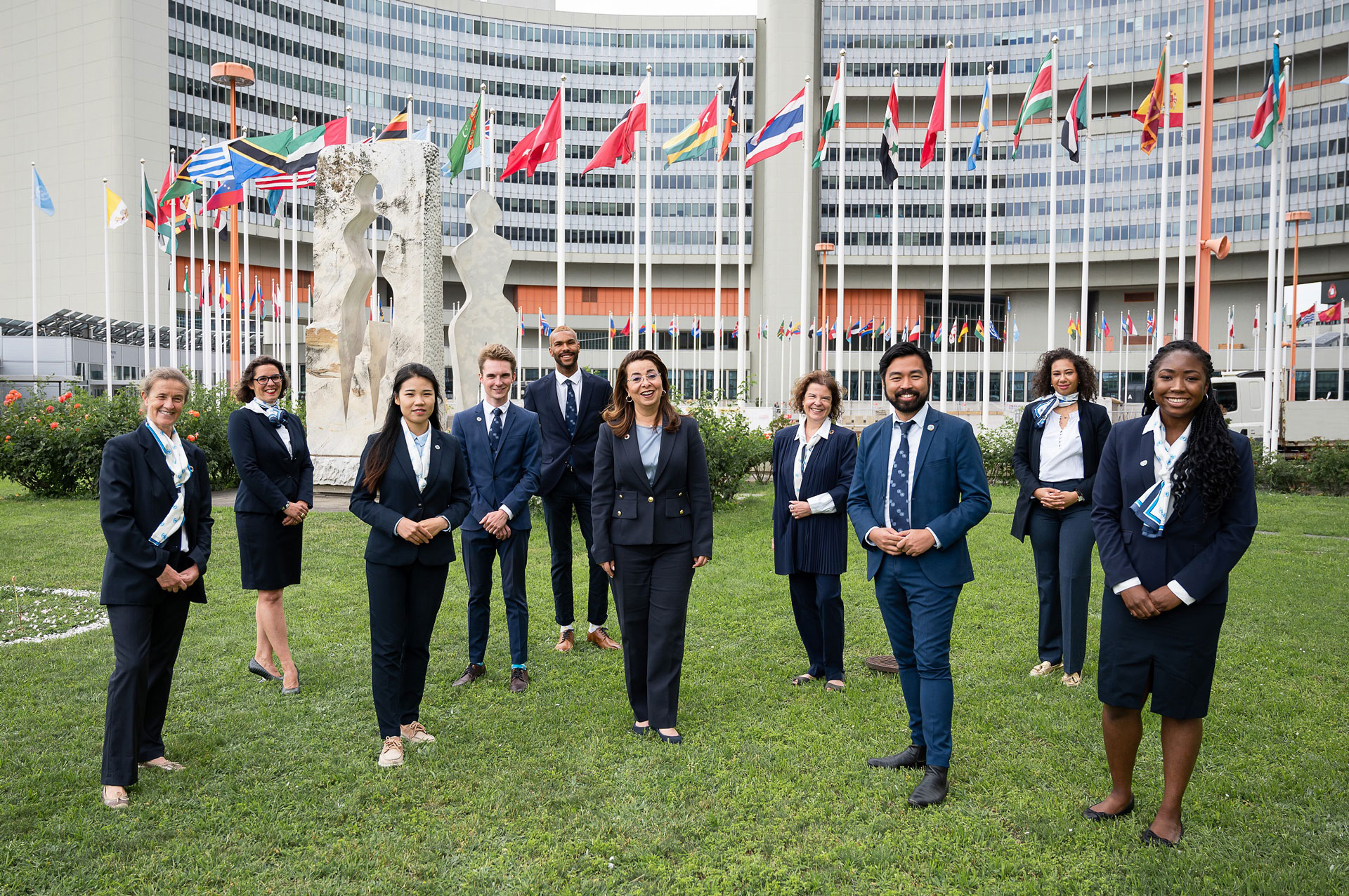 UNOV Director-General with UN Vienna tour guides